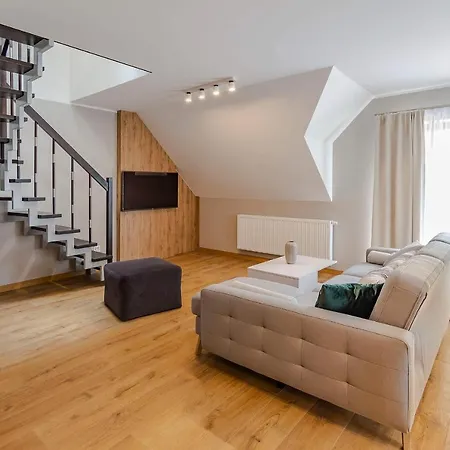 Apartment Vacationclub - Karkonoska 10 *